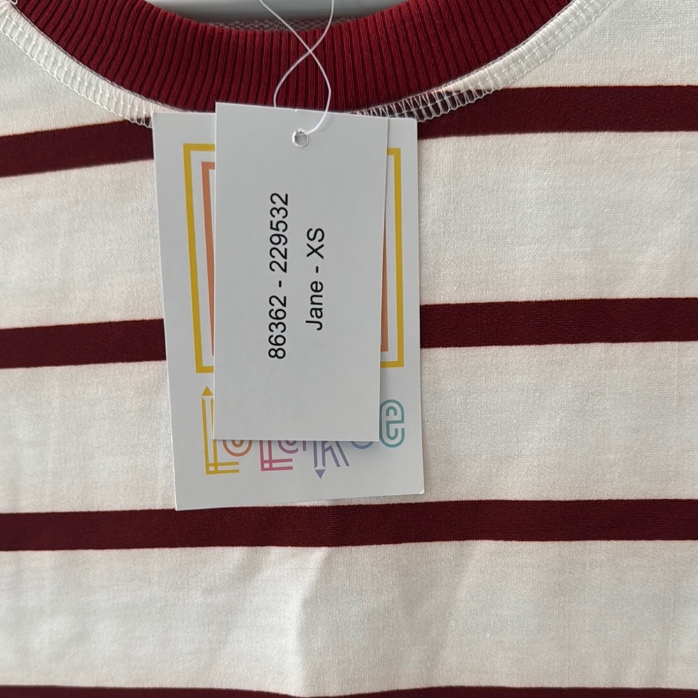 XS Women’s Burgundy Striped T shirt - Picture 2 of 4